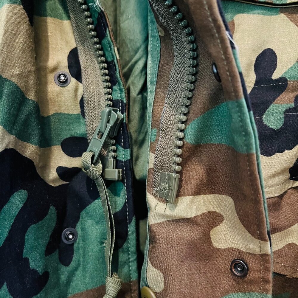 Vintage Golden MFG. Co Inc. Military Cold Weather Field Coat Woodland Camouflage - Picture 12 of 16
